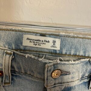 Abercrombie & Fitch 90s jeans